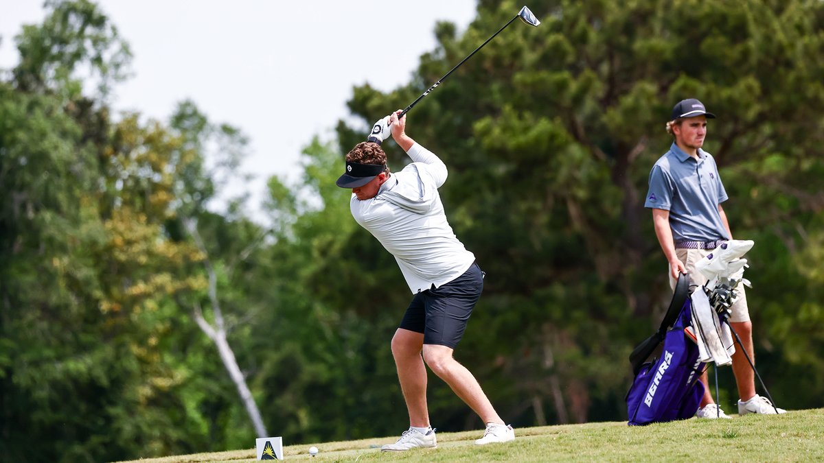 GovsMGO's tweet image. After two rounds at the ASUN Championship, Patton Samuels is two shots off the individual lead in second place, while the Govs remain in seventh place as a team! 🎩⛳️

🗞️ --&amp;gt; bit.ly/4sTXziN
📸 --&amp;gt; bit.ly/3QsQCrA

@ASUNSports | #LetsGoPeay