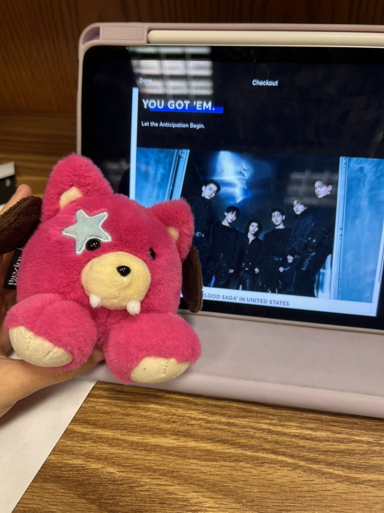 bella ༉‧₊˚. WILL SEE ENHA!! tweet media