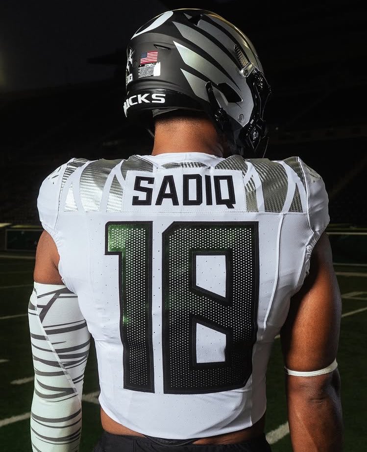 Quay L.Jones🦅 #FlyEaglesFly SBLIX CHAMPIONS!! tweet media