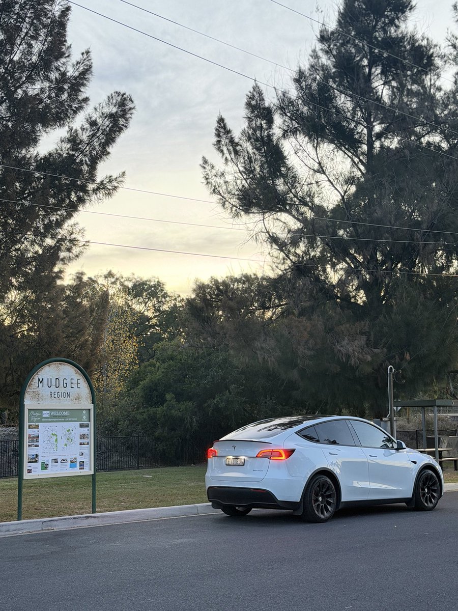 ZCatama's tweet photo. From Canyonleigh, NSW to Mudgee, NSW 

another smooth drive.

My pride and joy always keeps me safe on the road. https://t.co/oxCH7ohjoV