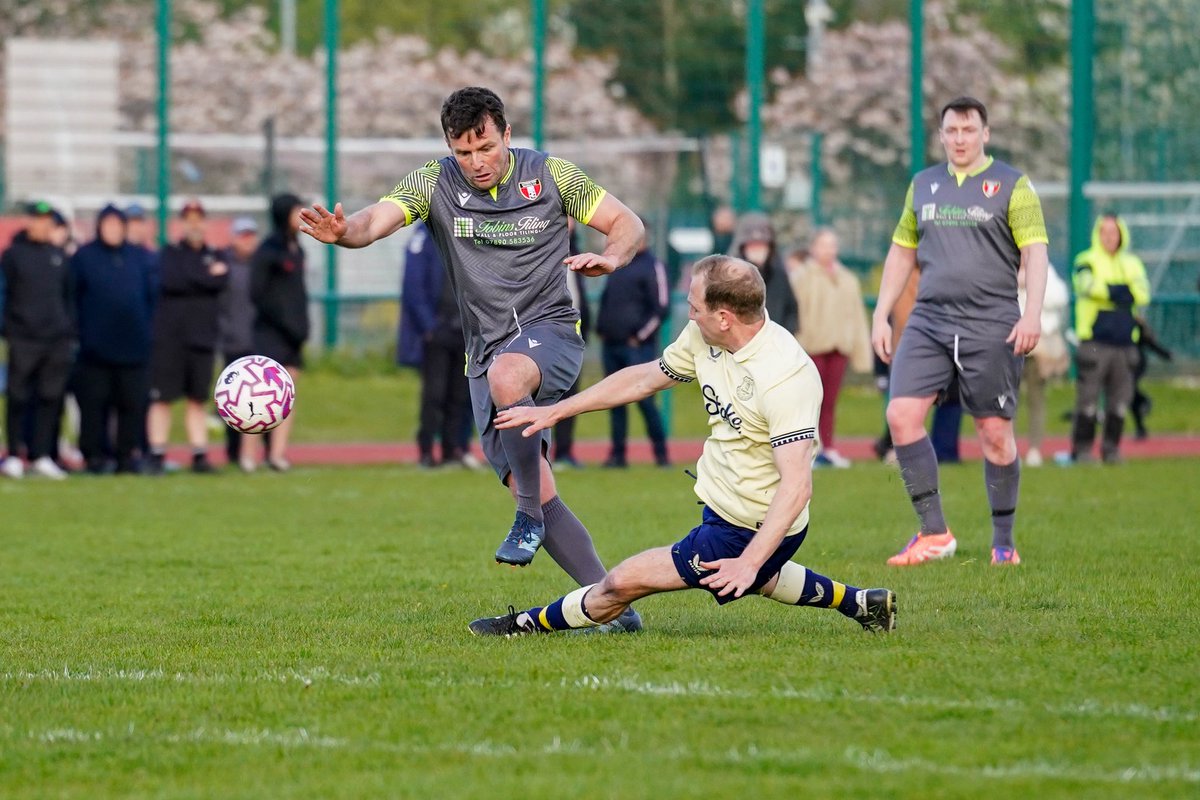 NickGerrard's tweet photo. Couple of sets from Remyca Vets v St Ally’s Vets in Izingari League Cup Final @remycautd @RemycaVets 2/2 https://t.co/3BBtwIlUSS