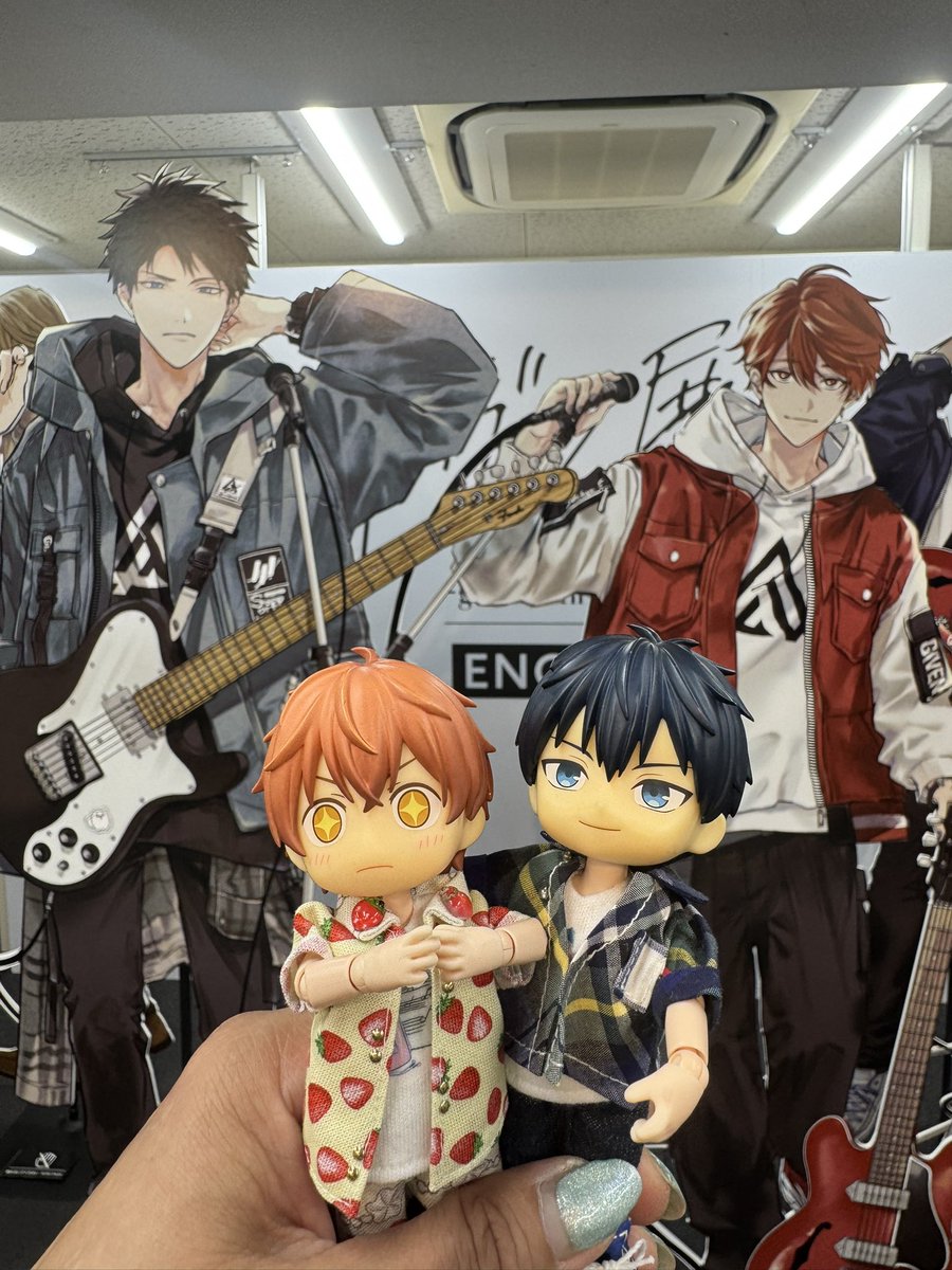 おはよう☁☔️

フチなしパネル💚🧡

秋彦めっちゃカッコイイ😍
祭壇も素敵✨
