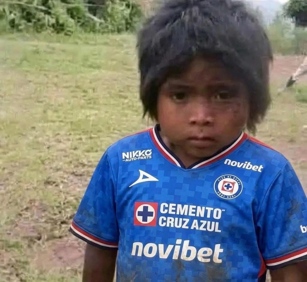 The Bloopers Host tweet media