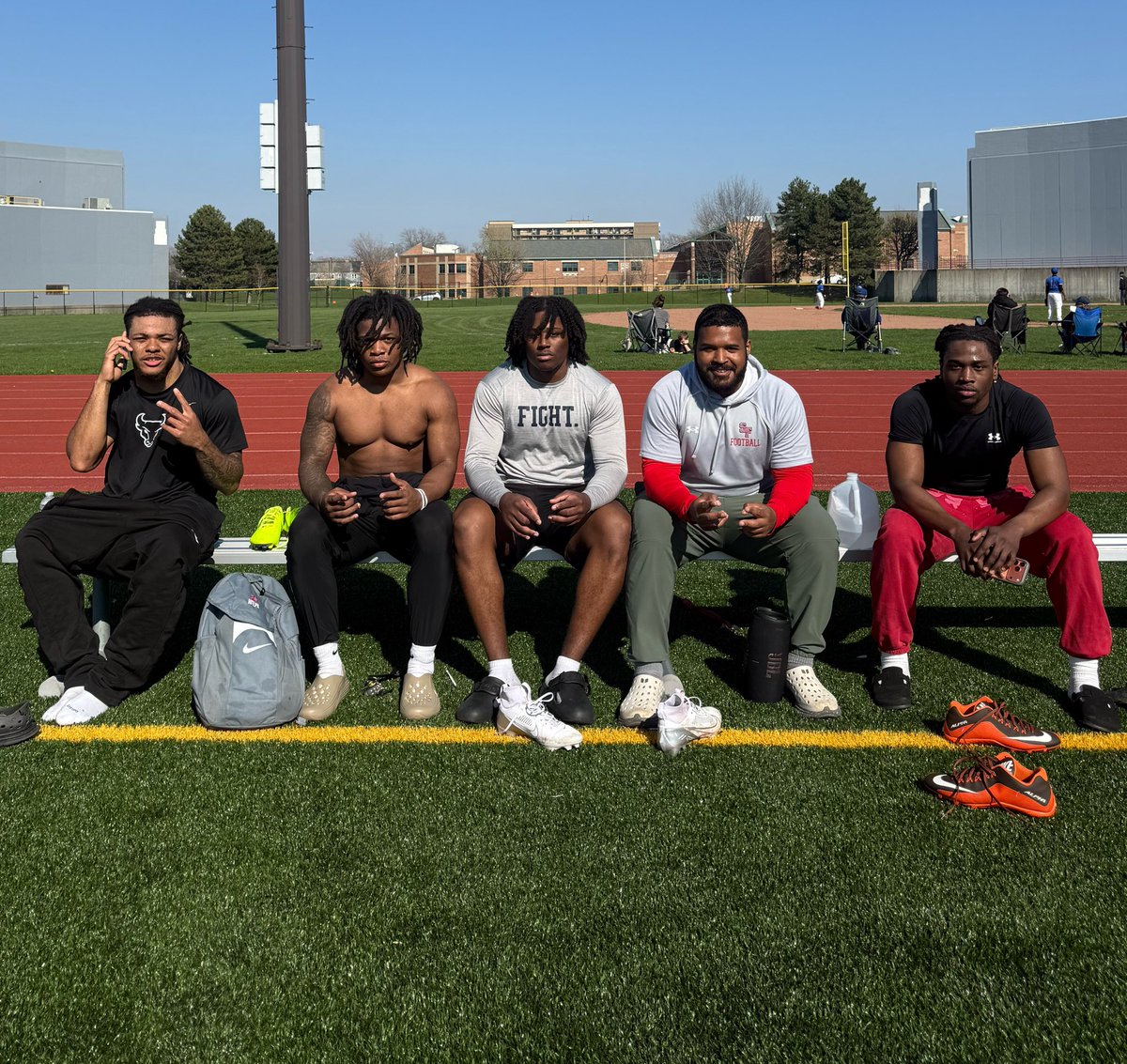 Shamier Land tweet media