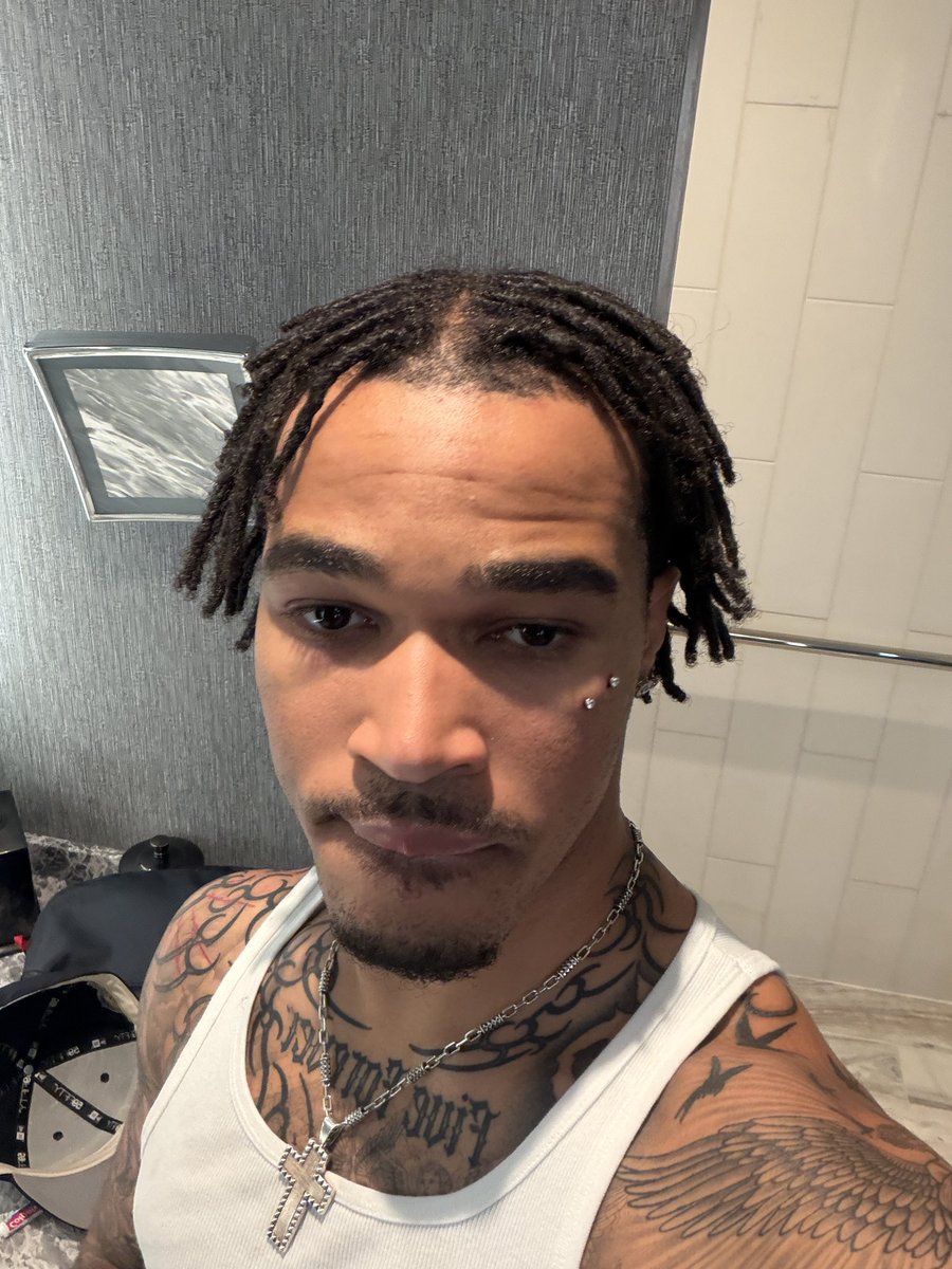 plaqueboymax tweet media