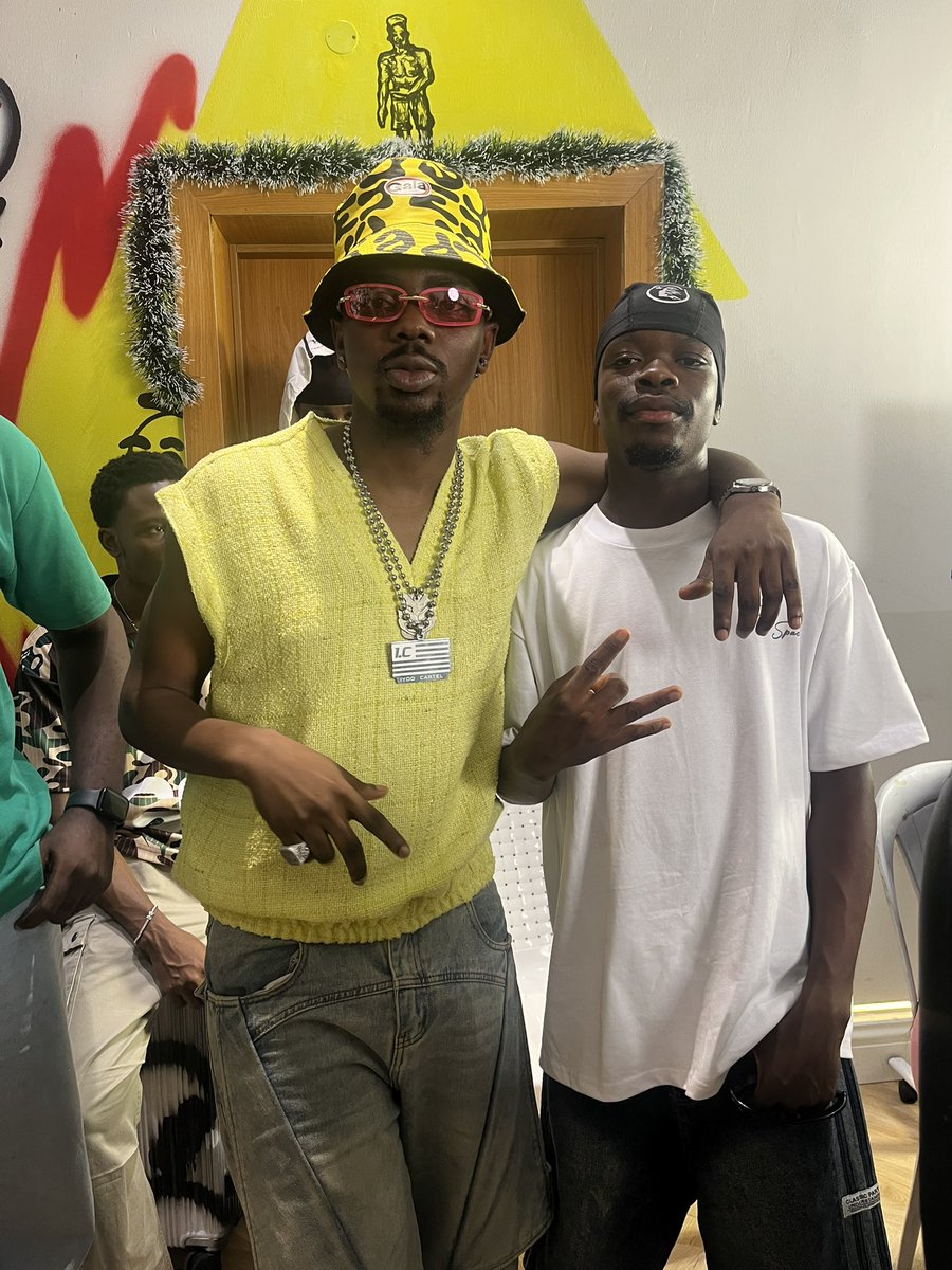 DMT 🌎💫 tweet media