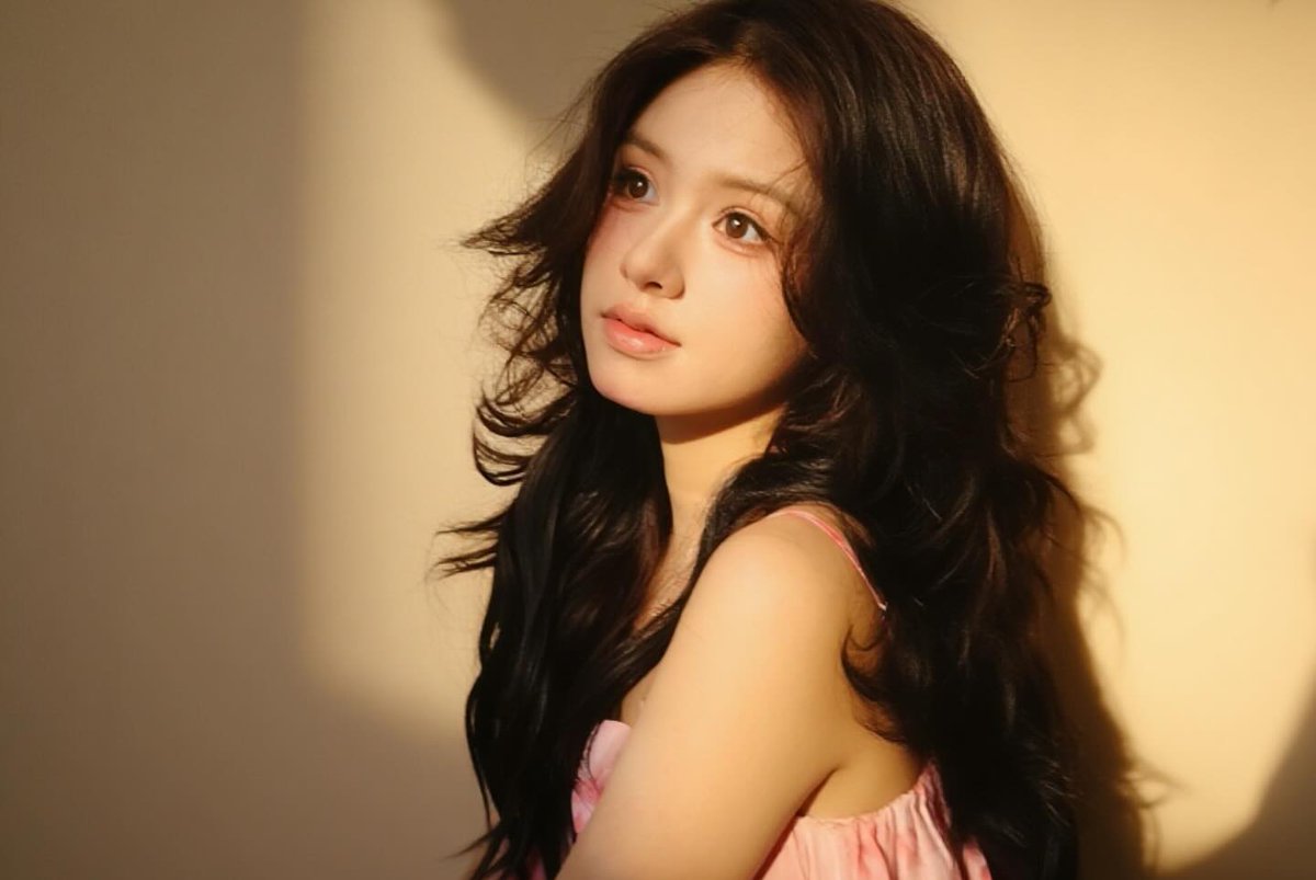 Daniel Lee tweet media