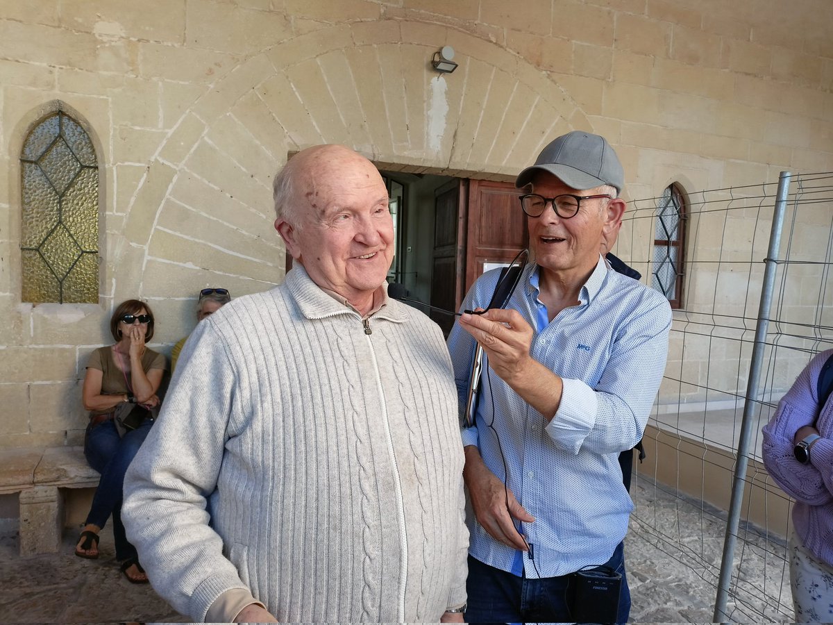 ocbpalma's tweet image. El #PerPalmaCadaMes d'#abril26 ha estat dedicat a fer una visita al #monestir de #lareal. Gràcies al pare Amengual per rebre'ns tan bé i al professor Biel Alomar per guiar-nos una vegada més.