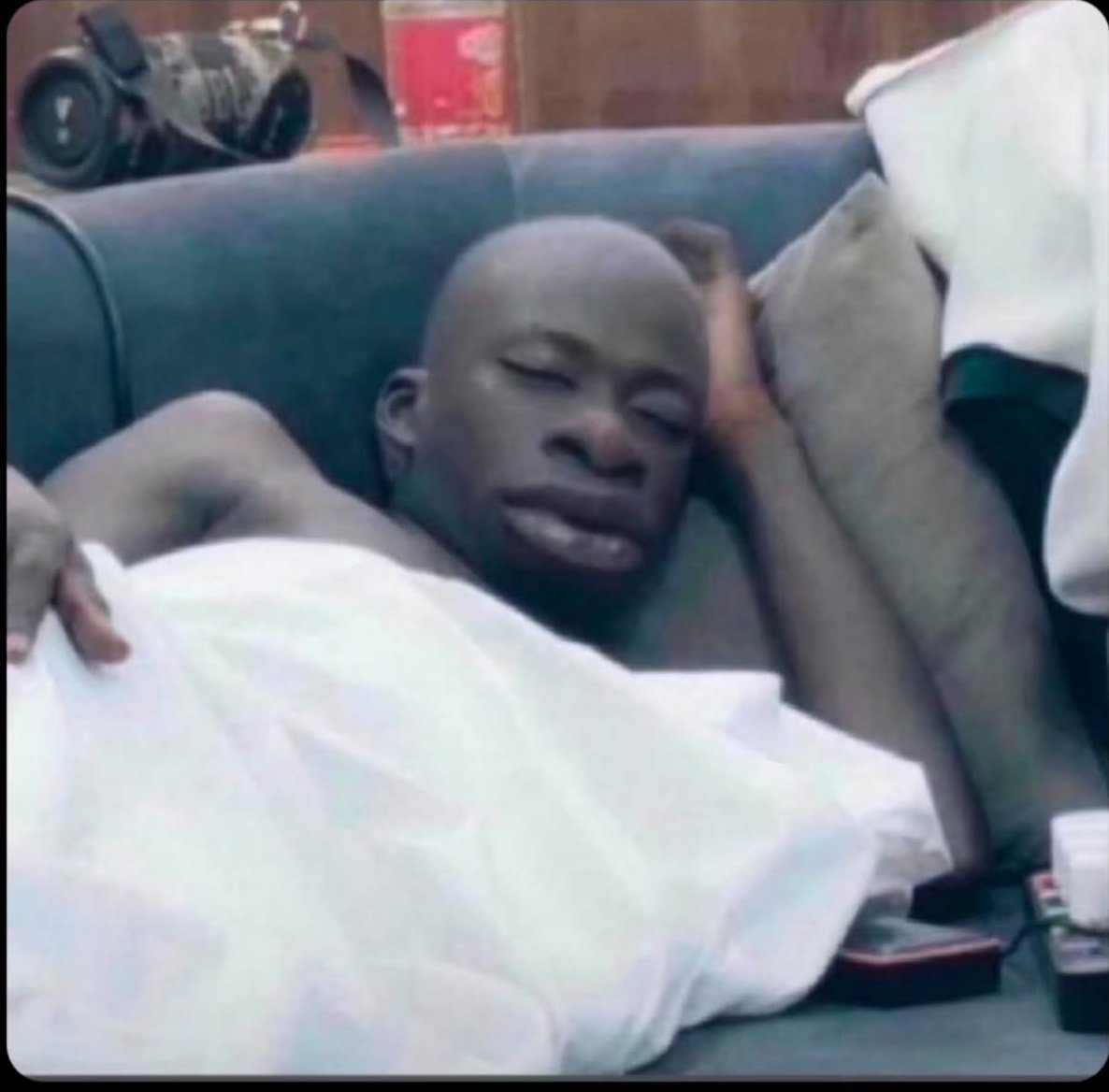 BIGURU ❤️🦅 tweet media