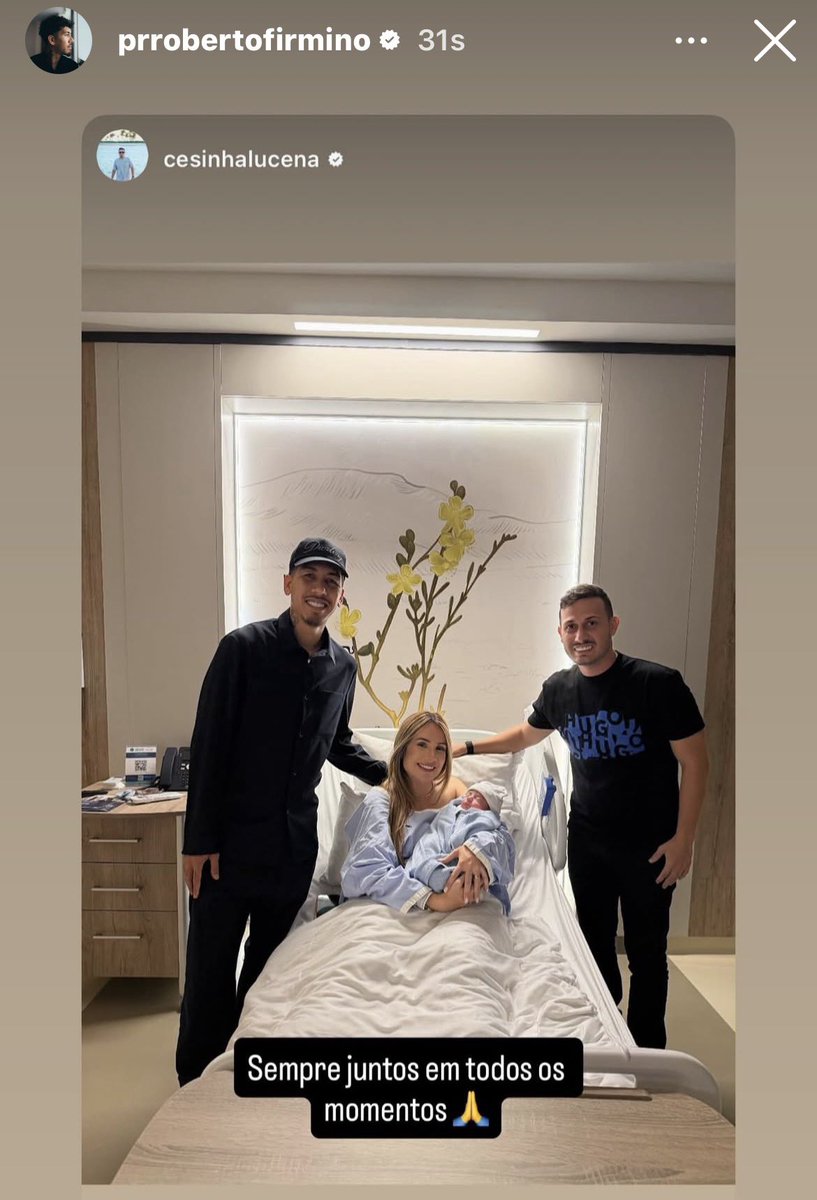 WinsLFC's tweet image. Roberto Firmino just welcomed his newborn child 😍

Another Liverpool baby ❤️
#YNWA #LFC