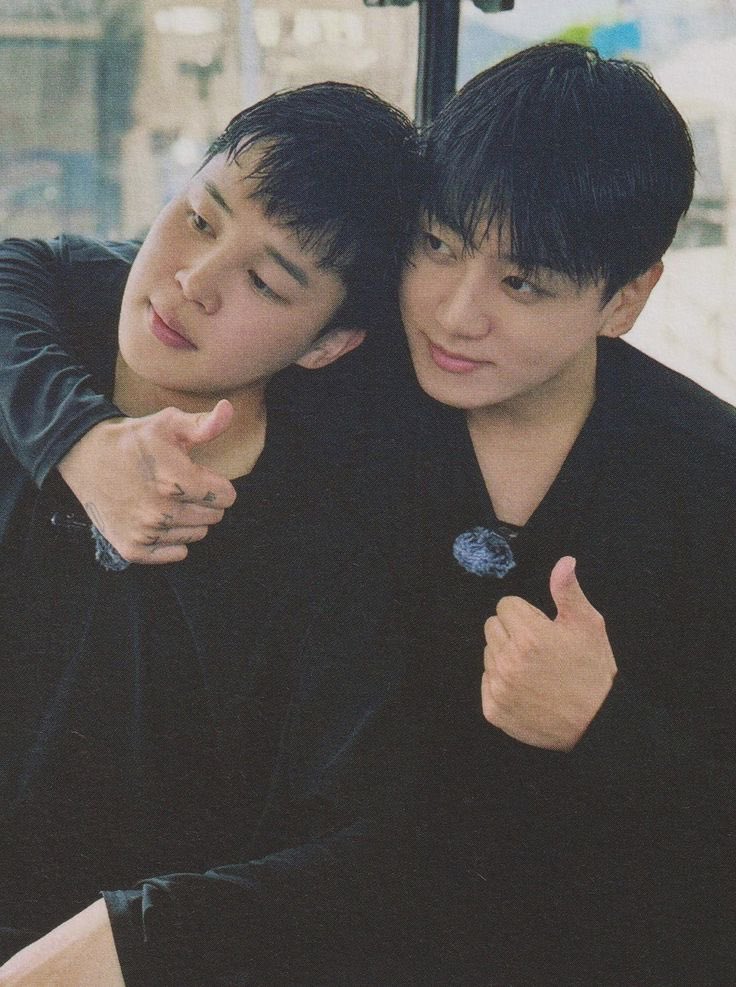 m✶a𓆩ri𓆪a✶ tweet media