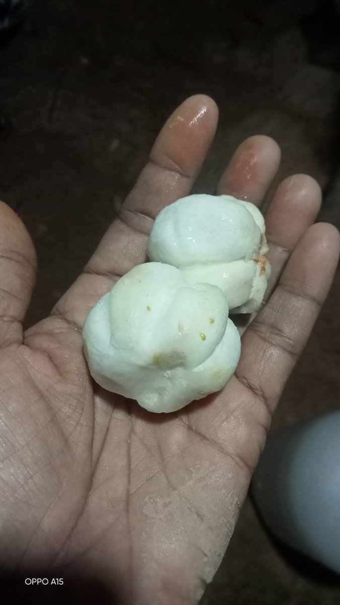 พอใจ tweet media