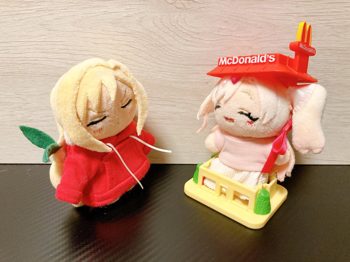 中村力斗＠100カノ25巻3/18発売 tweet media