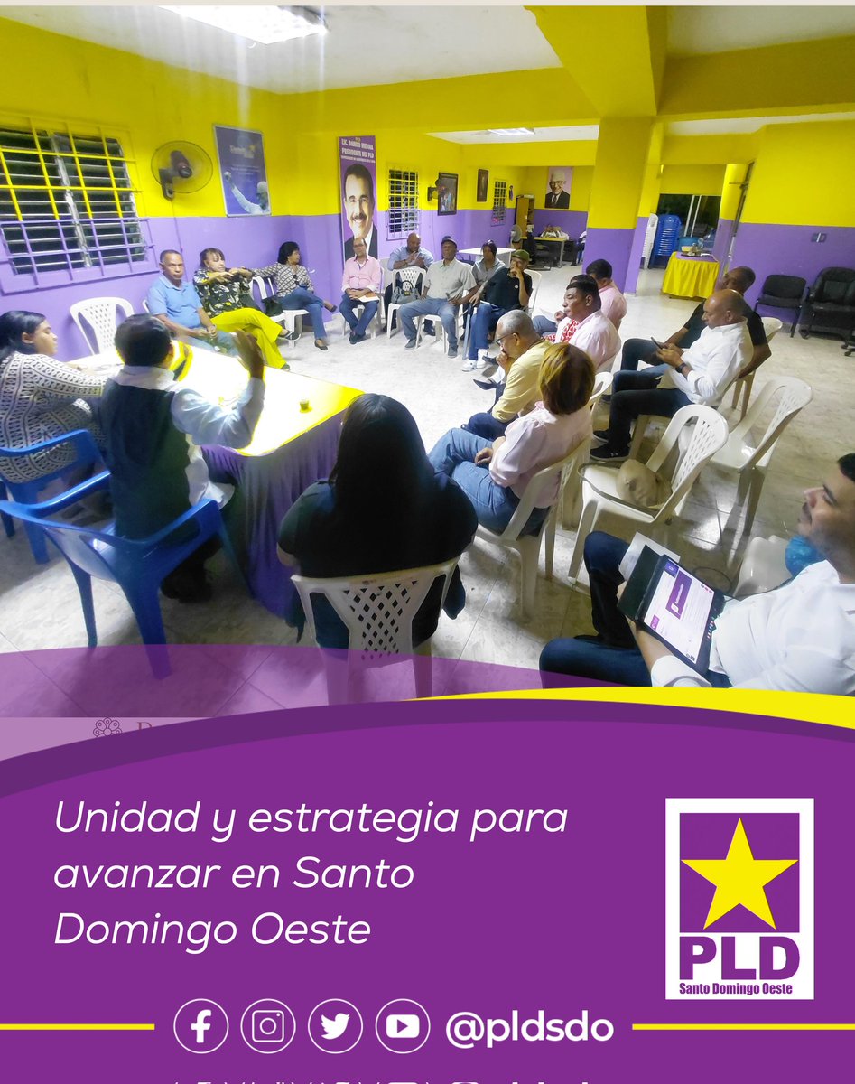 PLDSDO's tweet photo. En Santo Domingo Oeste fortalecemos la organización y la estrategia electoral.
Nos reunimos con enlaces de cada bloque para evaluar la línea de trabajo y planificar la ejecución en el municipio.
¡Unidad, planificación y acción! 💪🏽
#SantoDomingoOeste #PLDEnLinea https://t.co/MOPP7E1UZl