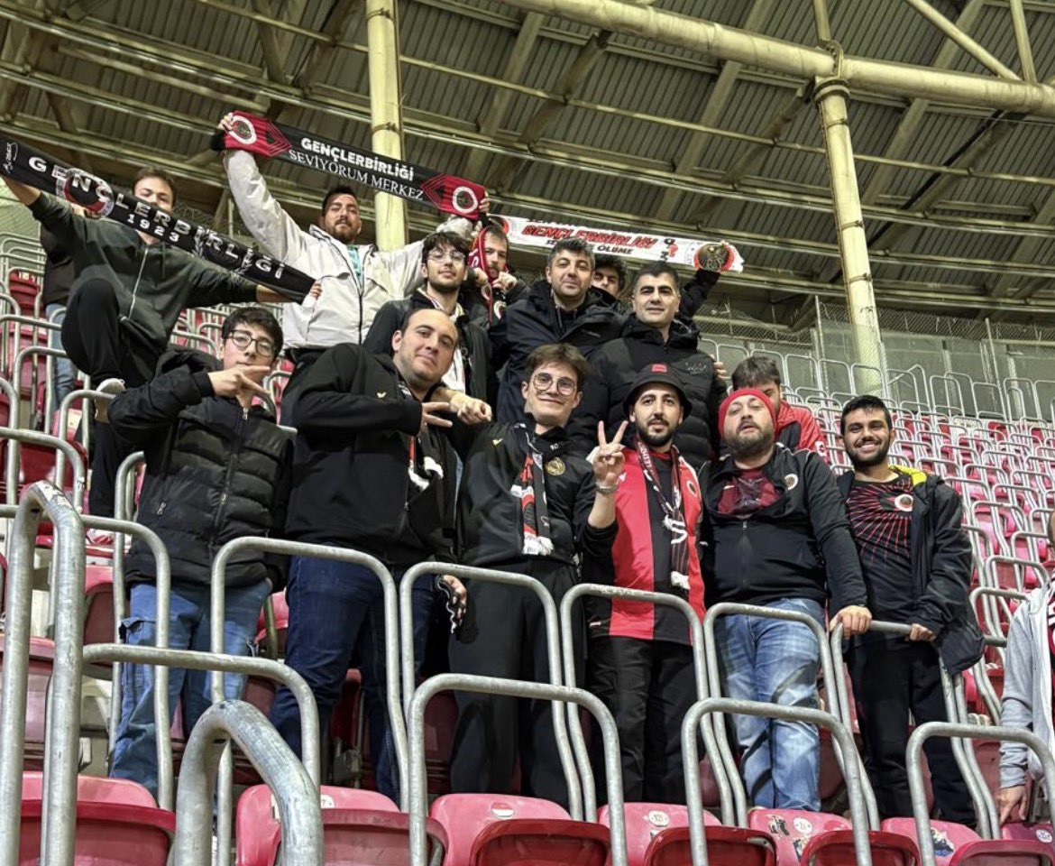 Alihan Limoncuoğlu tweet media