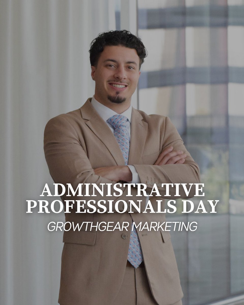 growthgearmktg's tweet image. #HappyAdministrativeProfessionals Day! Today, we want to recognize Alexander for the #impact he makes behind the scenes. His #organization, attention to detail, &amp;amp; consistency help keep everything running smoothly &amp;amp; support the growth of our entire team! Thank you, Alexander!✨