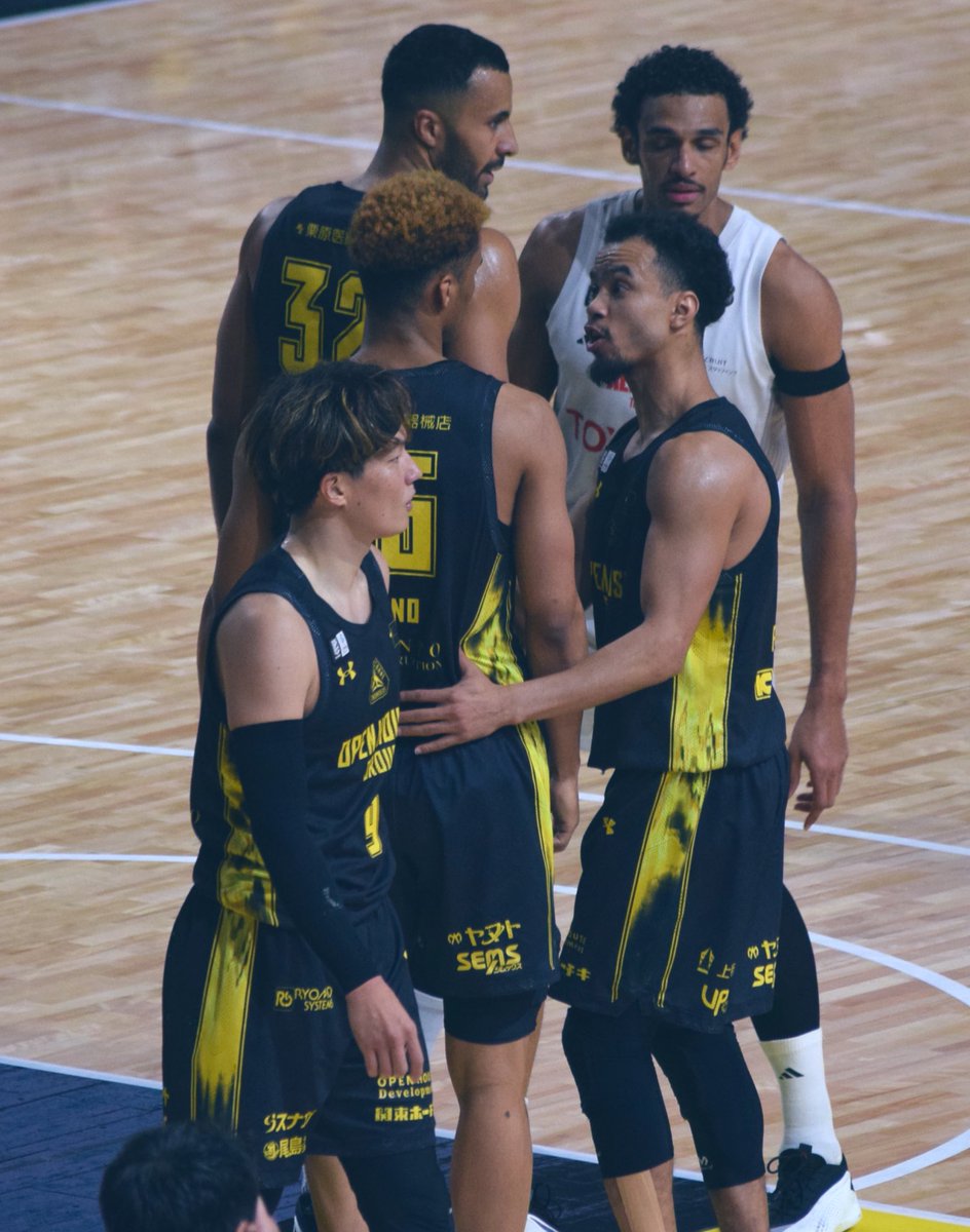 レイク tweet media