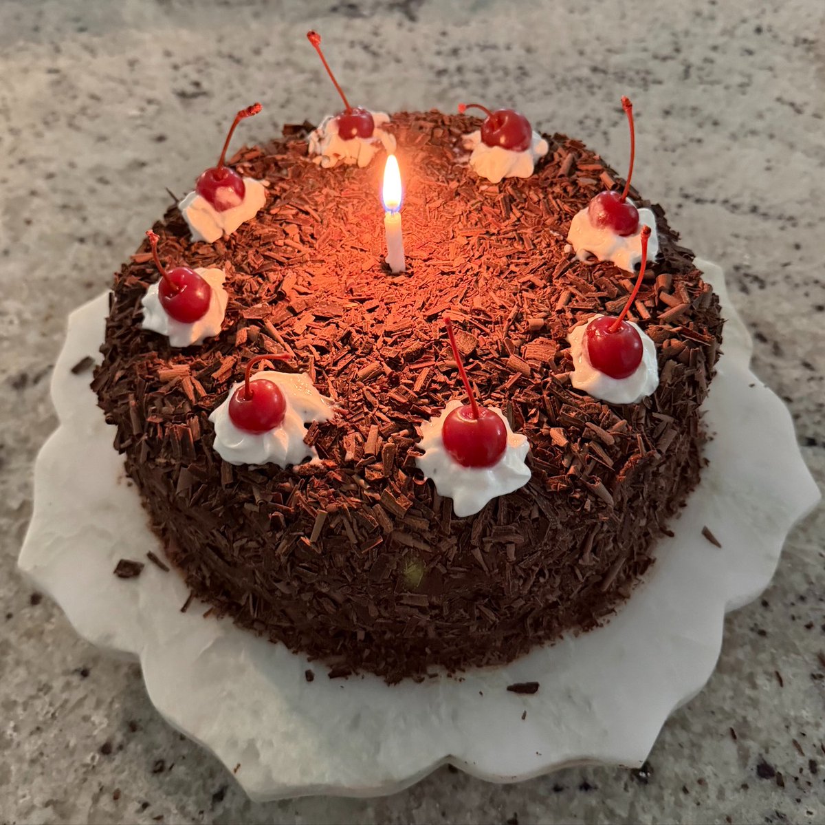 Rainhoe 😈 tweet media