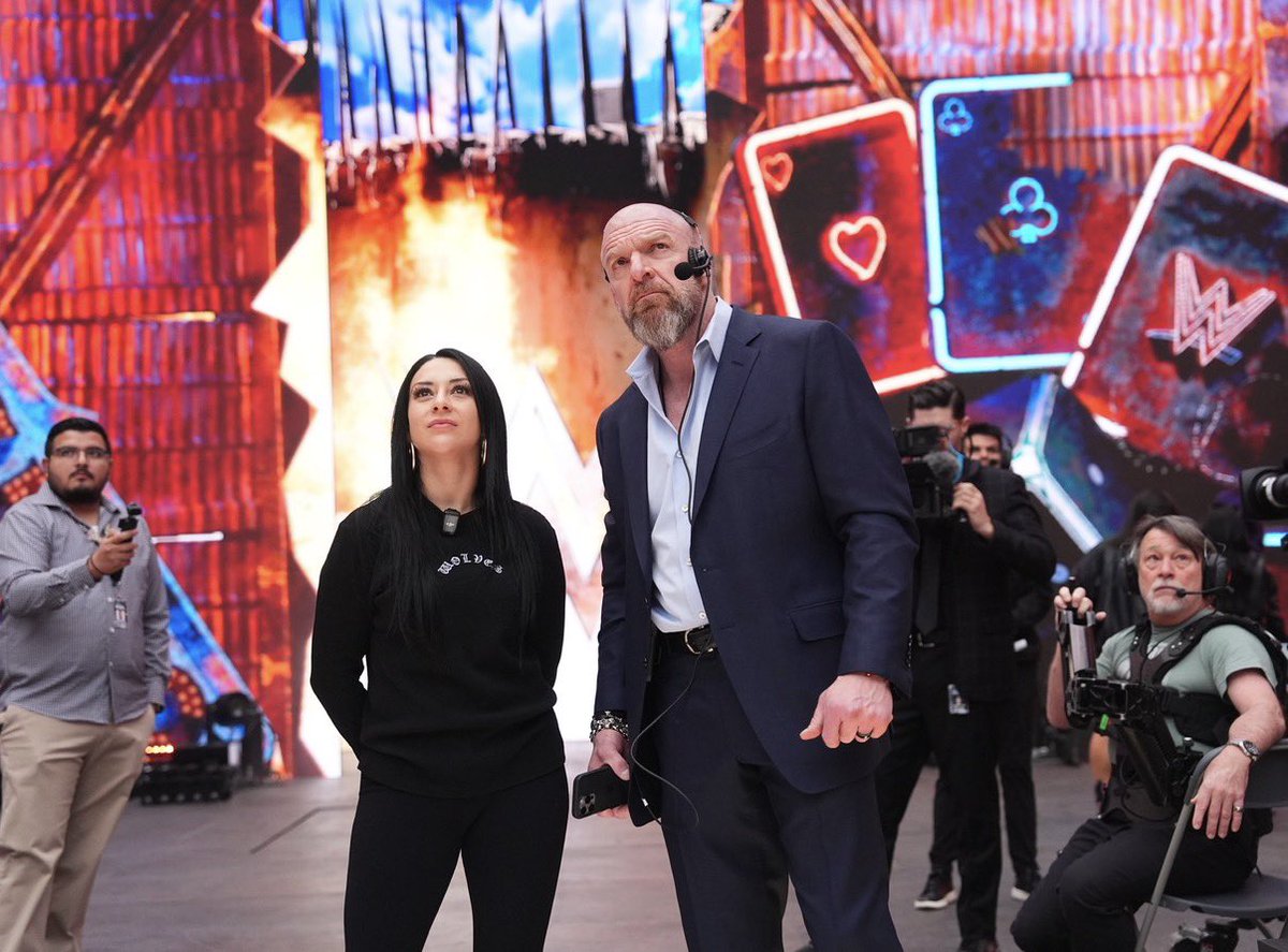 Triple H tweet media