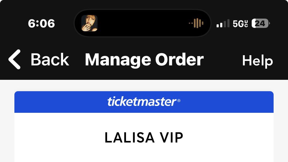 godislaIisa's tweet photo. After YEARS of supporting Lisa, getting VIP for her first concert is actually a big moment. I DID IT 😭😭😭 https://t.co/nbFEnThvLV