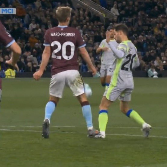 PurelyFootball ℗ tweet media