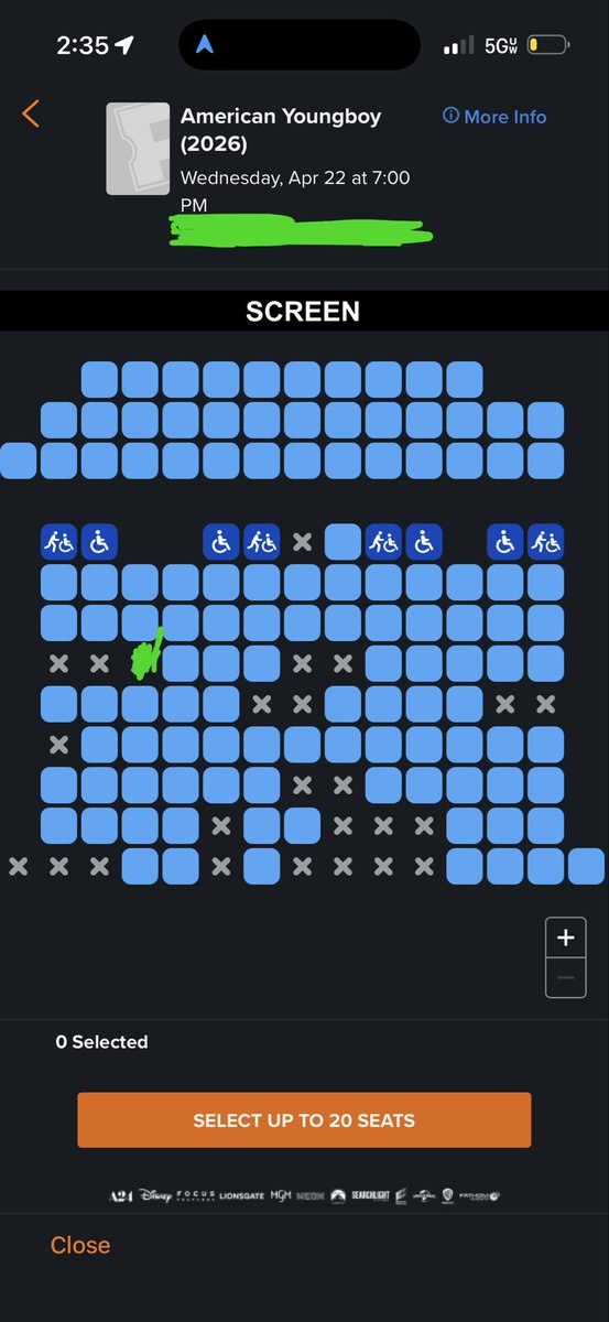sponsoredbymike's tweet photo. No way I buy a solo seat and random mfs choose to buy the one right next to me bruhh they coulda sat anywhere else😭😭🤦🏻‍♂️ https://t.co/cBDjVzRek0