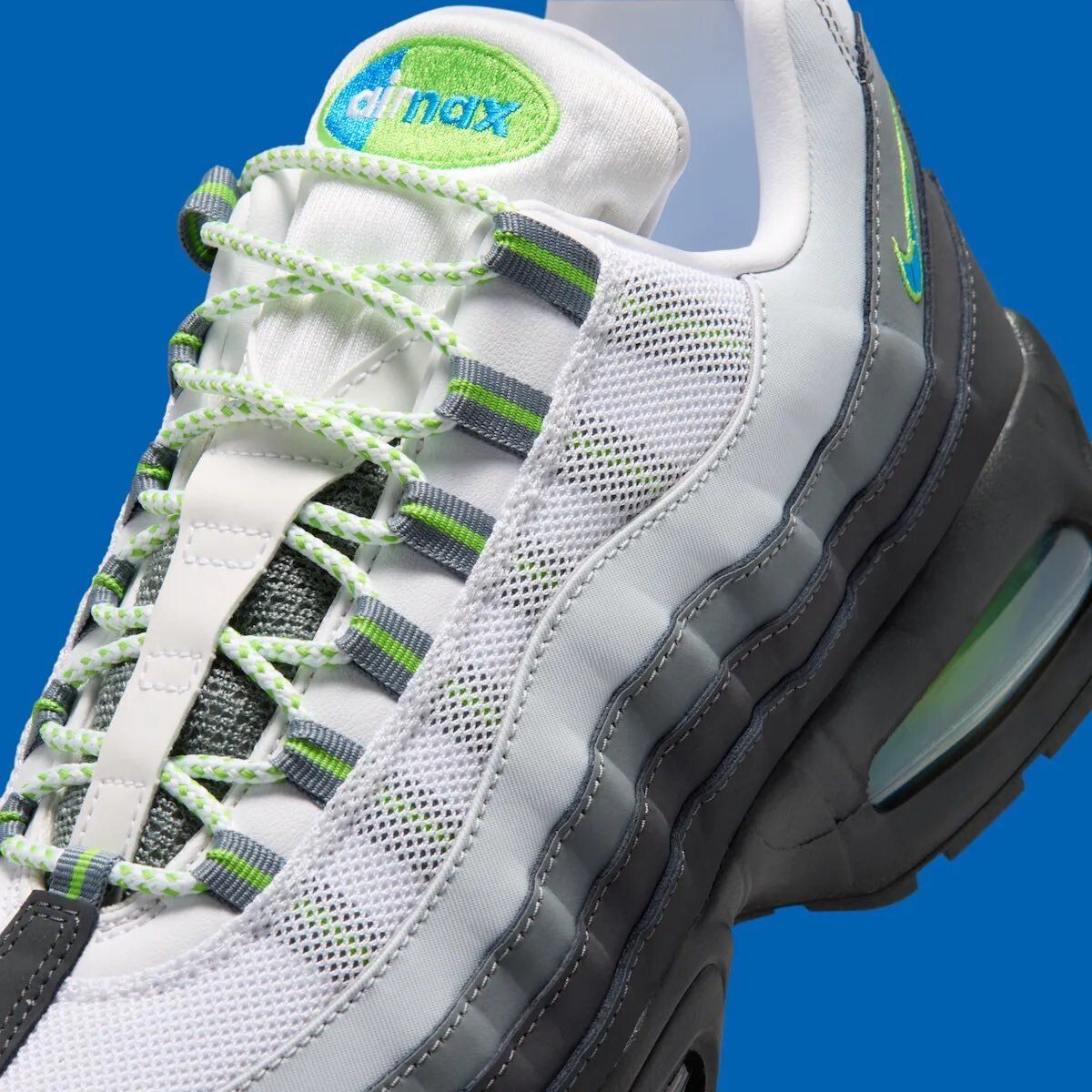 JustFreshKicks's tweet photo. Nike Air Max 95 OG Big Bubble "Green Apple" 🍏

https://t.co/9kLsqujxTu https://t.co/mpmJXUQQD3
