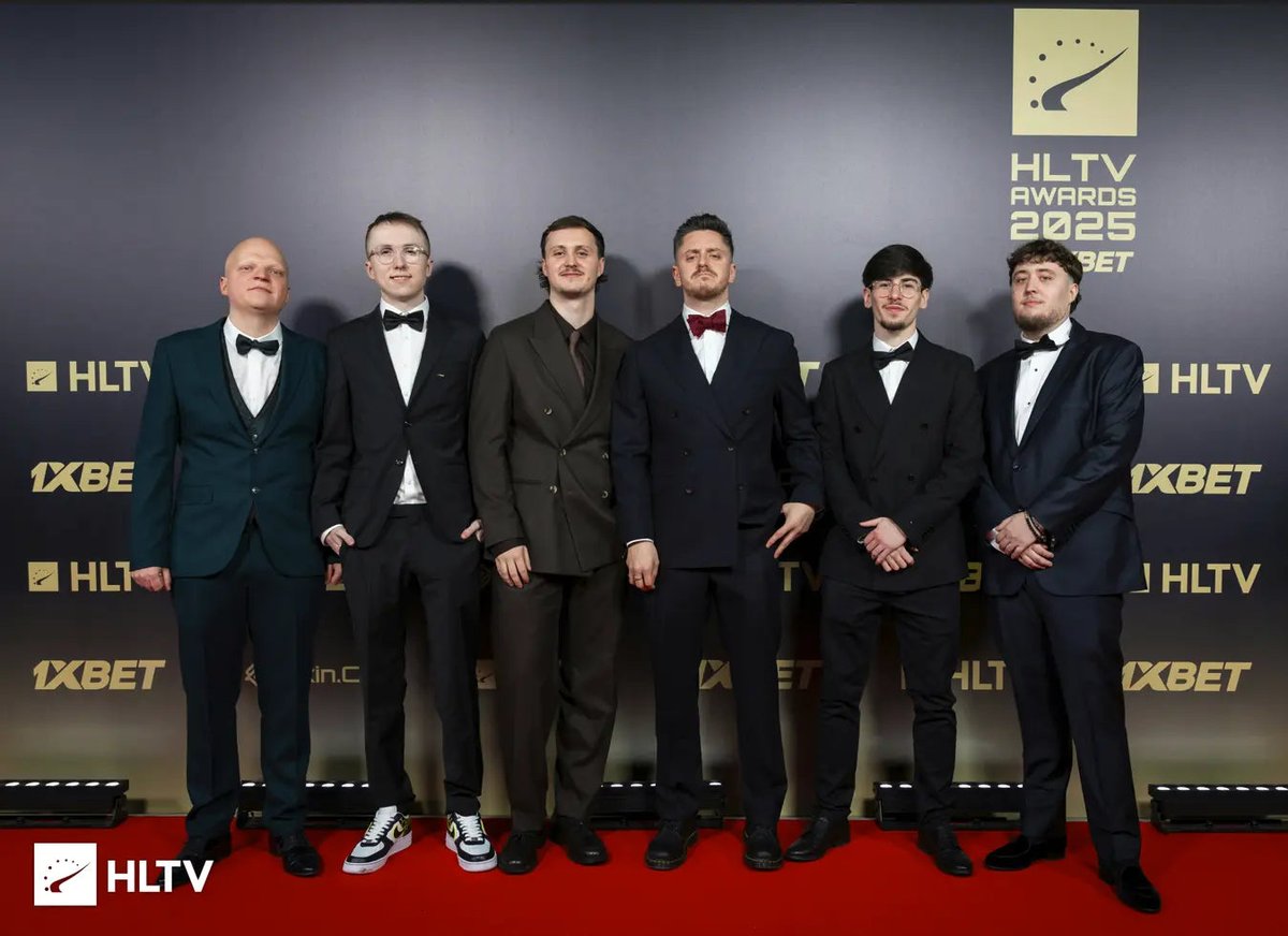 HeadtapCS2's tweet photo. Team Vitality just swept the HLTV Awards! 🏆 Dominance at its finest in CS2! @ESLCS @Pimp_CSGO @dekay @RyanAtRBM This won’t age quietly. #CS2 https://t.co/KC5Yk5eBLE