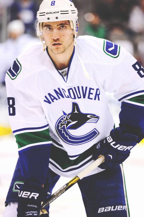Chris Tanev Daily tweet media