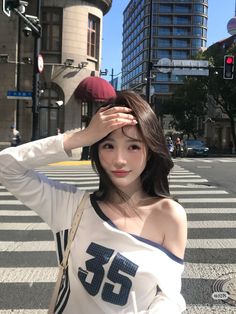 Laura Maria tweet media