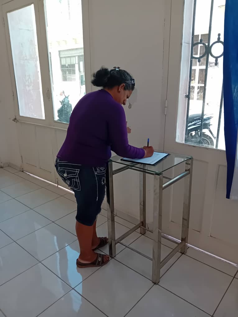 #MiFirmaPorLaPatria en la Dirección General de #EducaciónSagua🇨🇺

#SaguaConTodos