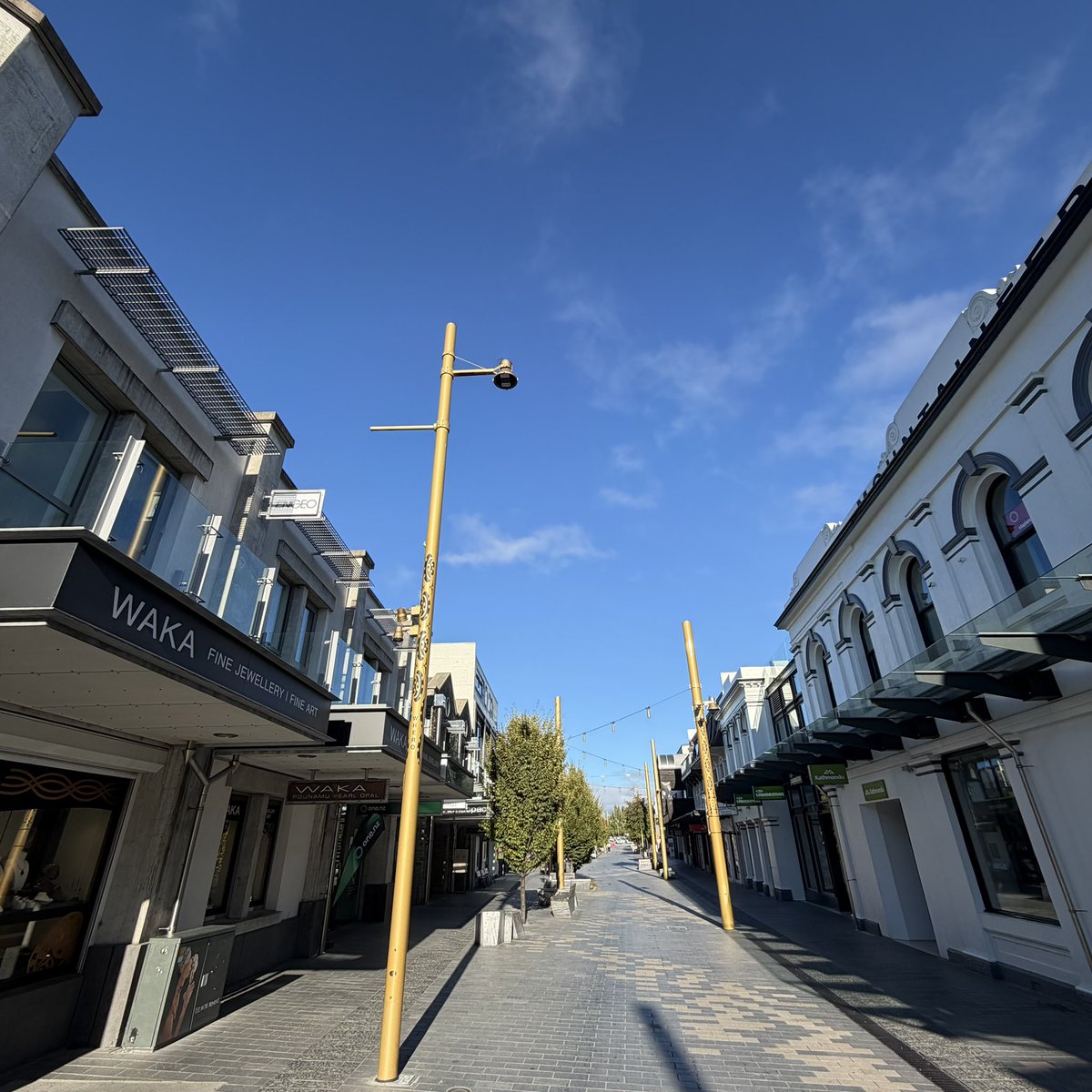 masa198858's tweet image. Morning short Walk☀️

大きい秋見つけた🍁

#morningwalk
#autumn
#Queenstown