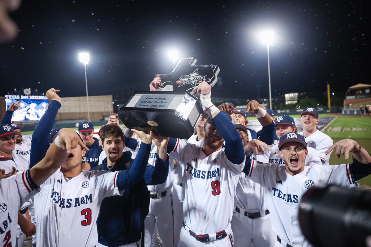 Calvin Applebottom II tweet media