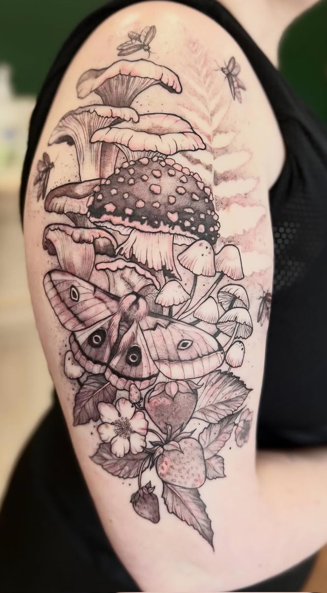 rainnebows's tweet photo. Got this tattoo to celebrate my promotion 🤪 https://t.co/nIumWtk1WT
