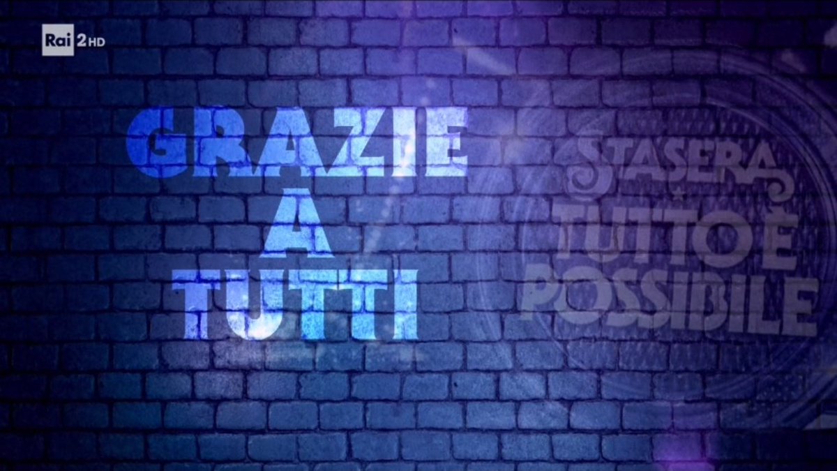 PurpleVivix's tweet photo. famiglia steppina mancherai un sacco, tornate l'anno prossimo eh😭💓
#staseratuttoèpossibile https://t.co/P4bUBSG3kF