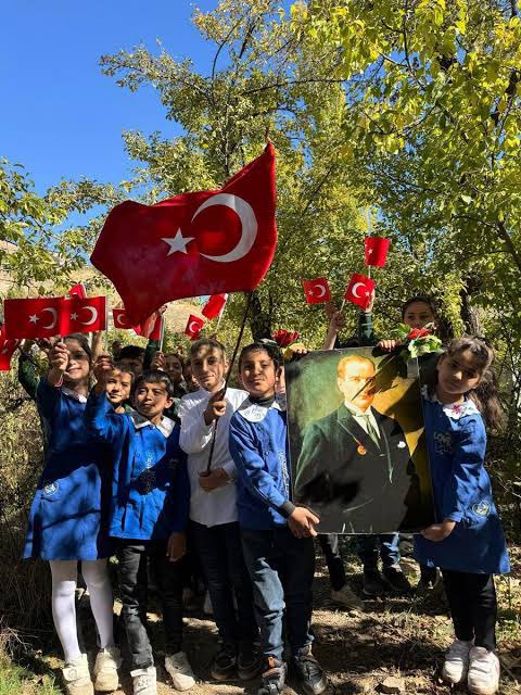 Zeynep Yasinoğlu tweet media