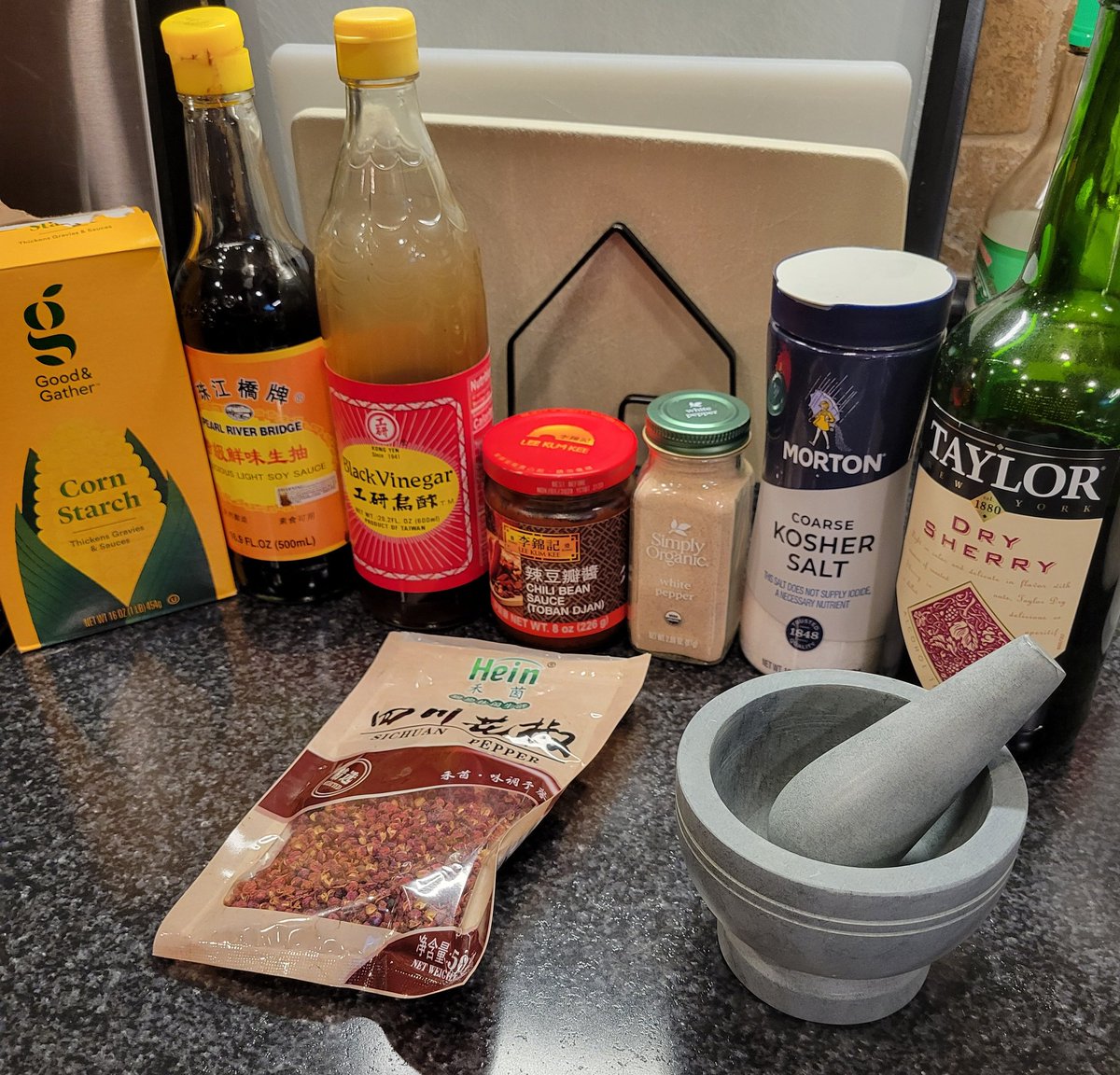 Analytic Valley Girl Chris tweet media