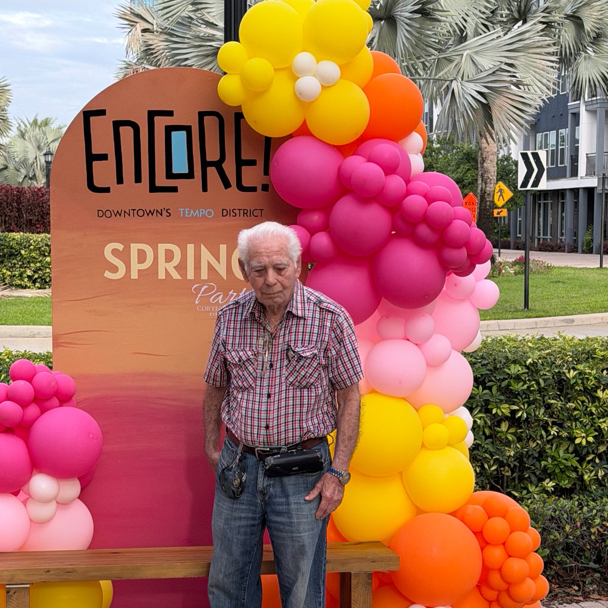 tampahaorg's tweet image. Commissioner Walker and residents enjoyed beautiful weather with a day of fun, and community spirit! From exciting activities for the children to music, dancing and refreshing treats, it was the perfect way to kick off the season. 

#CommunityStrong #ResidentEngagement #THAStrong