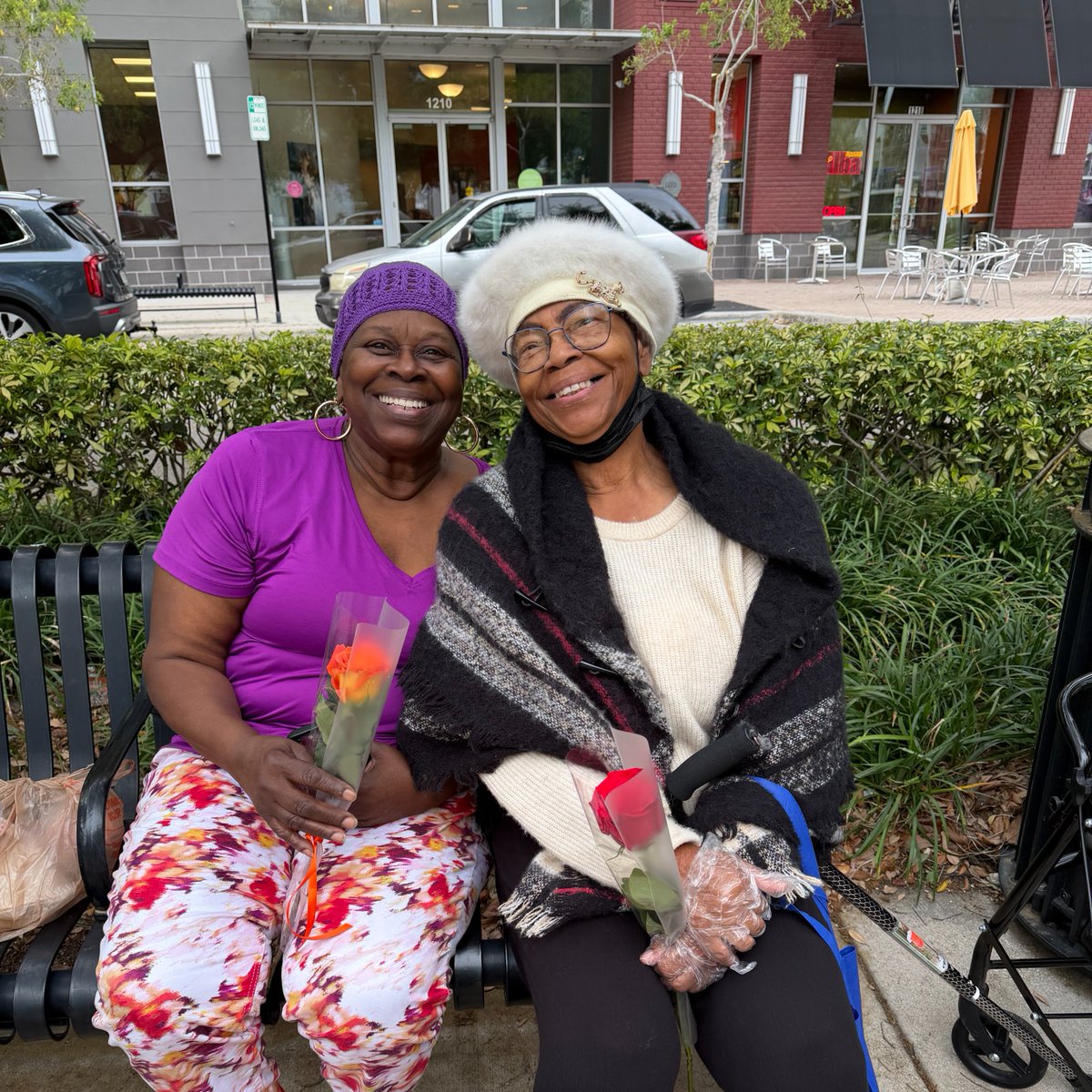 tampahaorg's tweet image. Commissioner Walker and residents enjoyed beautiful weather with a day of fun, and community spirit! From exciting activities for the children to music, dancing and refreshing treats, it was the perfect way to kick off the season. 

#CommunityStrong #ResidentEngagement #THAStrong