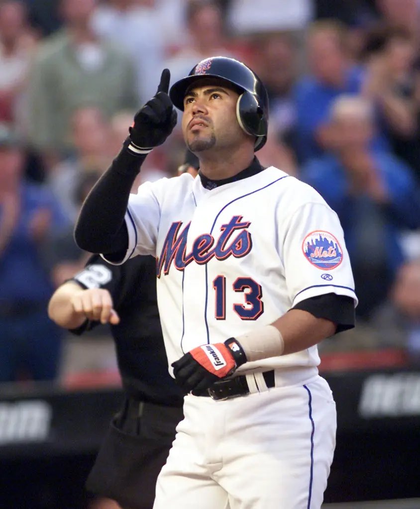 crablegcaleb's tweet photo. @FDSportsbook @FanDuel Edgardo Alfonzo 🐐 https://t.co/2UA9ALFWrt