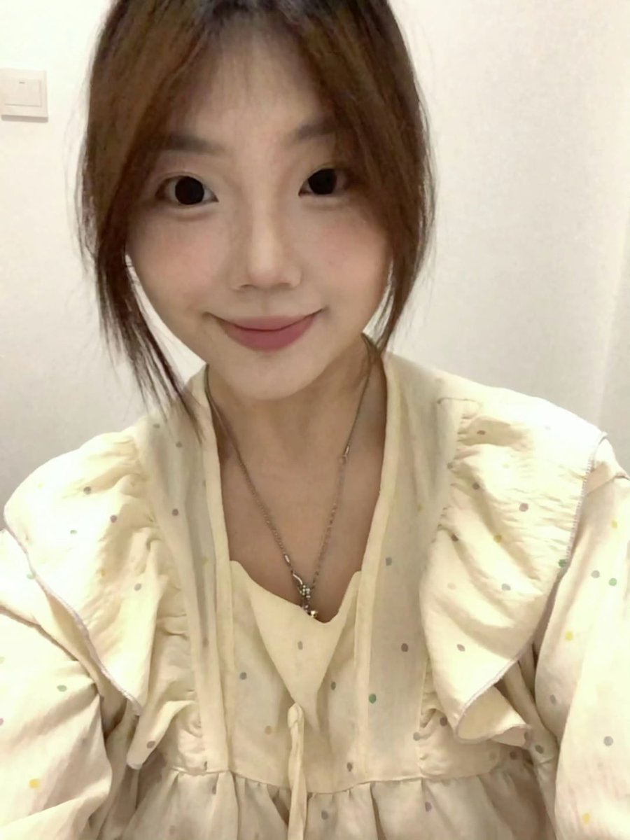 吴妮^_^ tweet media