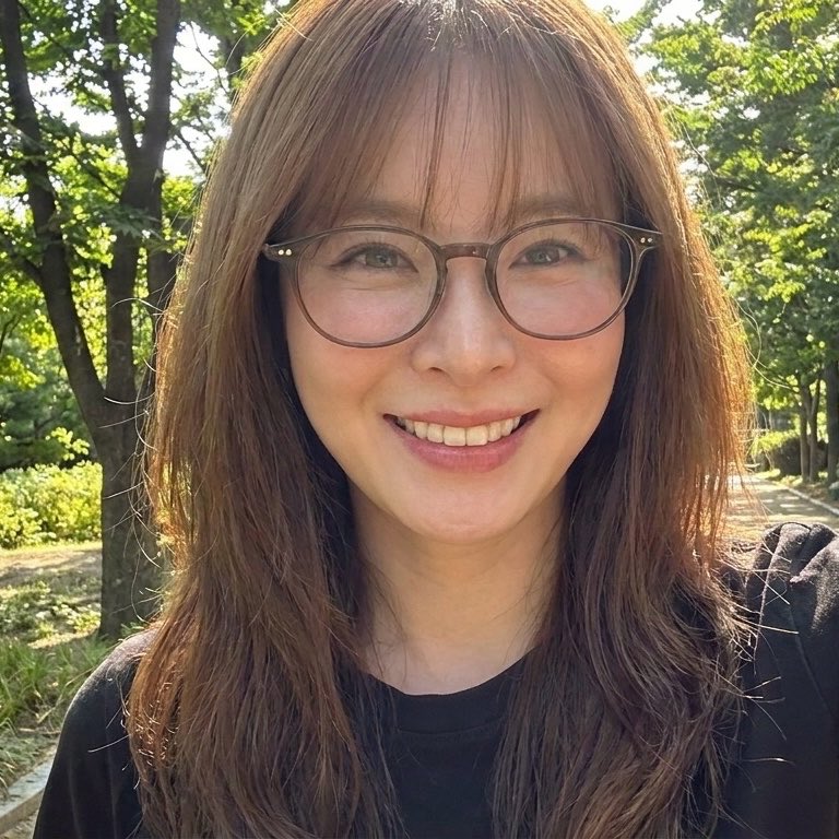 かなこ tweet media