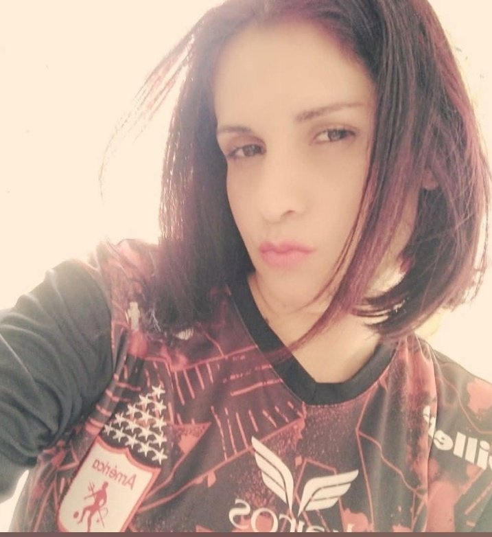 👠⚽....LIN@ M@RI@ LA ROLIT@..👹🤍❤️ tweet media