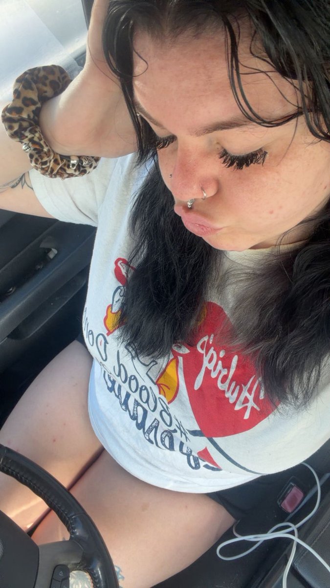 ﾟ･✩𝔪𝔬𝔱𝔥 ✩･ﾟ || 04/28 🎂 tweet media