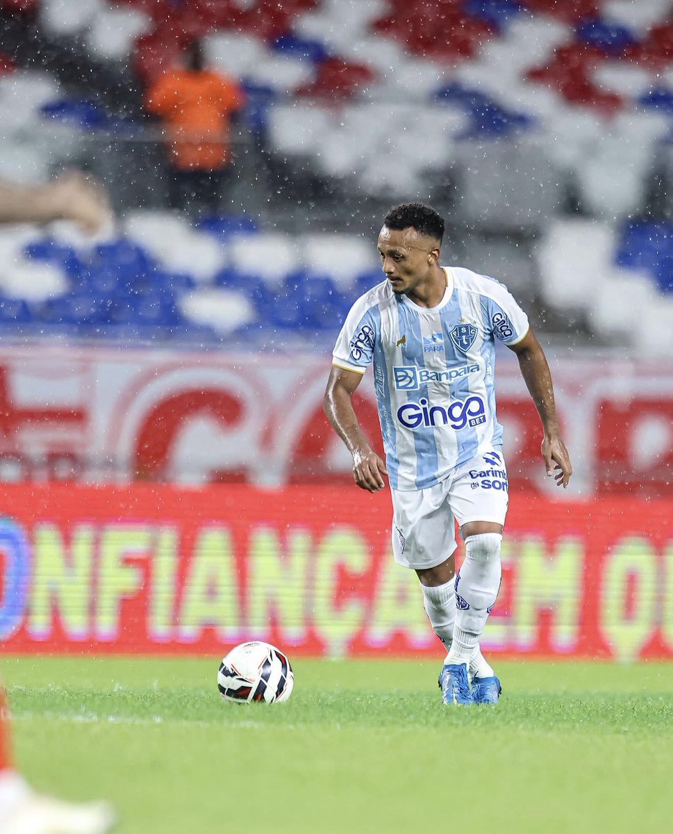 O CRB tem negociações avançadas para fechar com o lateral-esquerdo Reverson, de 29 anos, ex-Paysandu.

Apesar de a janela de transferências estar fechada, Reverson rescindiu seu contrato dentro do prazo e está livre no mercado.

🗞️ <a href="/iversonfnds/">Iverson Fernandes</a> 
📸 Divulgação