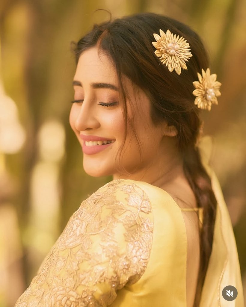 _Caroline_Klaus_Mikaelson tweet media