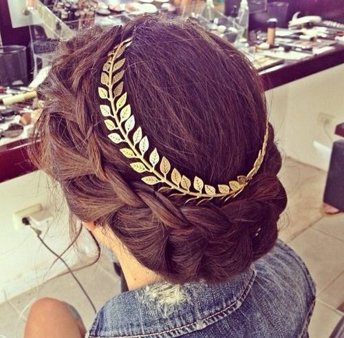 ThreadsWerindia's tweet image. 💇✨ Must-have hair accessories to elevate your look. 👉 See picks: buff.ly/1YO7cs2

#HairGoals #StyleCare #FashionTips #Threads #WeRIndia