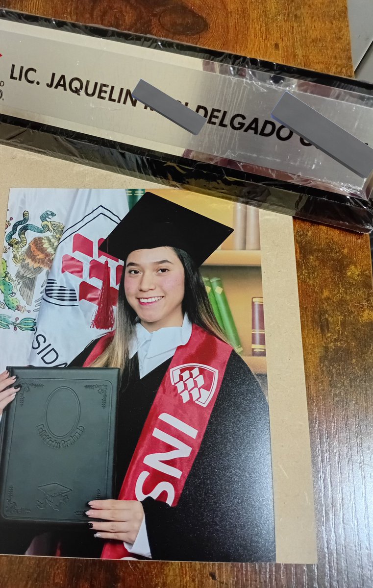 jaquido_'s tweet photo. Llevo años sin ver el contenido de Juanito en vivo, solo lo he visto por YouTube, pero ha valido la pena cada segundo
Tenemos broer egresada
Jaqui Delgado, psicologa y amiga🫶🏼 https://t.co/VNyxMG4uIQ