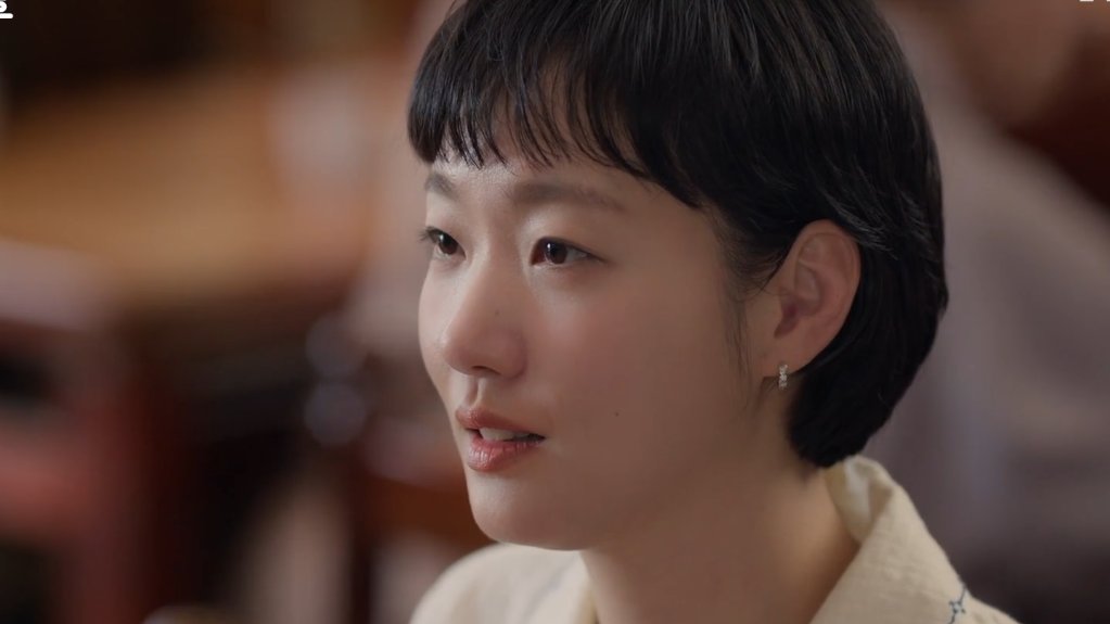 dramacoKR's tweet photo. [#YumisCells3 Episode 5-6]

🩷 Special Release 🩷

Soonrok [nelfon Jang PD]: Janji kamu yang kemaren masih berlaku nggak ya?
Jang PD: Hah? Demi apa kamu mau beneran?
Soonrok: Iya, aku berubah pikiran
Jang PD: Oke, aku atur ya!

Yumi: Janji apa ya? Kok Jang PD kayak semangat banget gitu~
Soonrok: Oh, dia mau ngenalin aku sama cewe. Dulu aku bilang kalo aku sibuk, tapi sekarang aku kayaknya mau coba kenalan.
Yumi: 😶 *degh