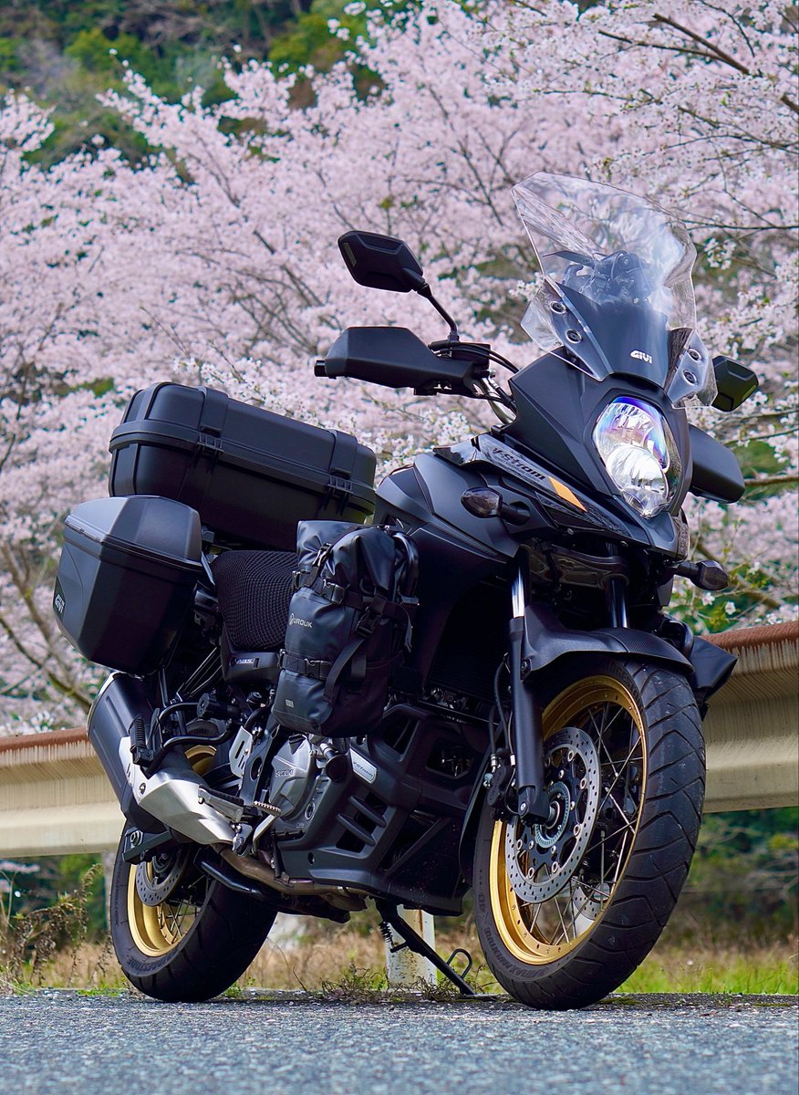 よし@Ｖスト650XT tweet media